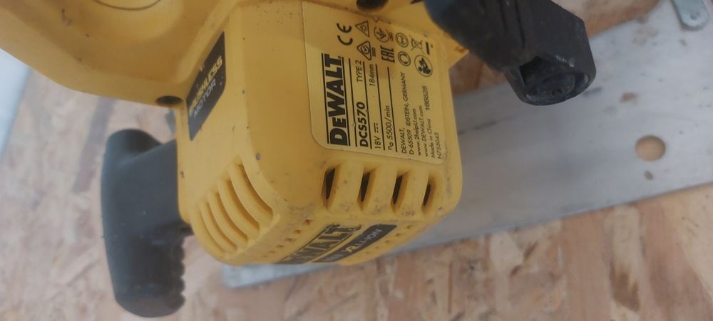 Circulare  Dewalt DCS570 HIKOKI  C18DBAL Milwaukee M18 CCS55