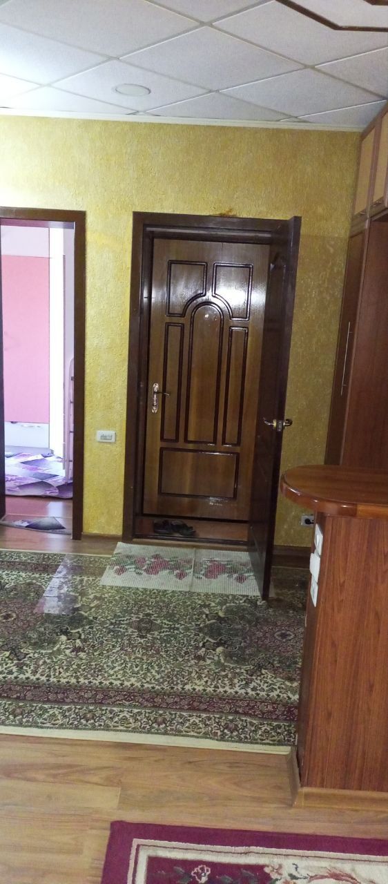 Срочно продается квартира  на кара камиш 1/2. 8 А дом 1/2