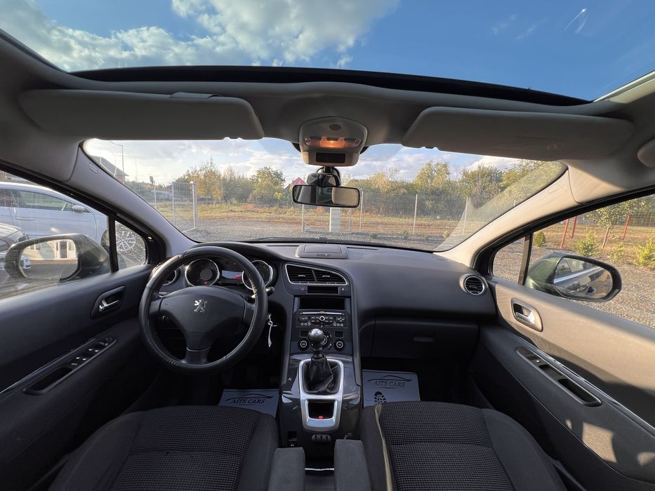 Peugeot 5008 1.6 HDI 2013/Navi/Panoramic/Posibilitate rate fixe