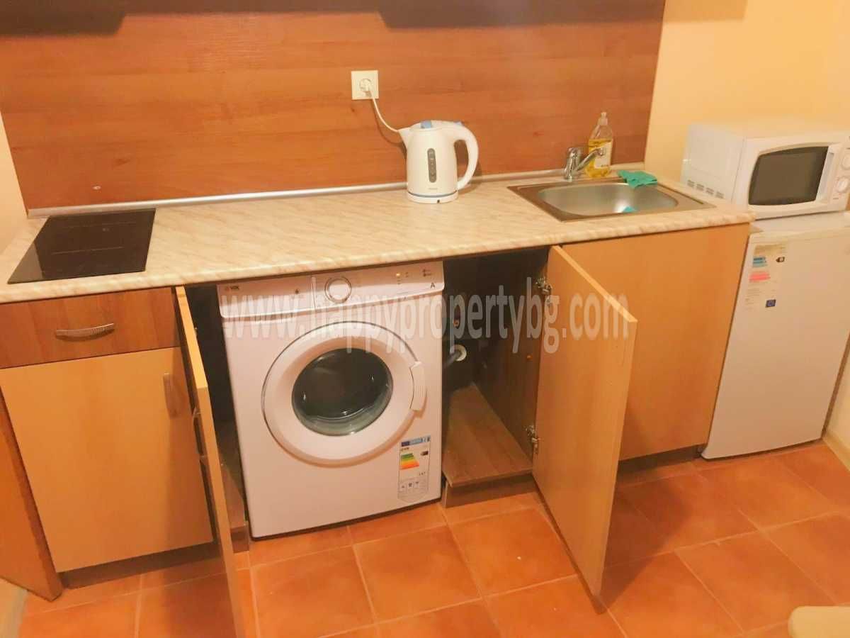 Продава се Двустаен апартамент в к.к. Слънчев бряг - 60 кв.м за 934 €/кв.м - Снимка #3