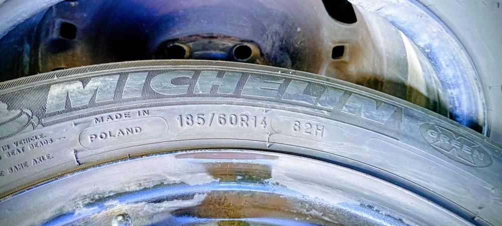 Set roti jante tabla 5x100, Michelin 185 60 R14 DOT 1121