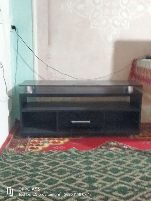 Подставка для телевизора