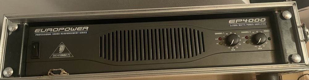 Behringer EP40000