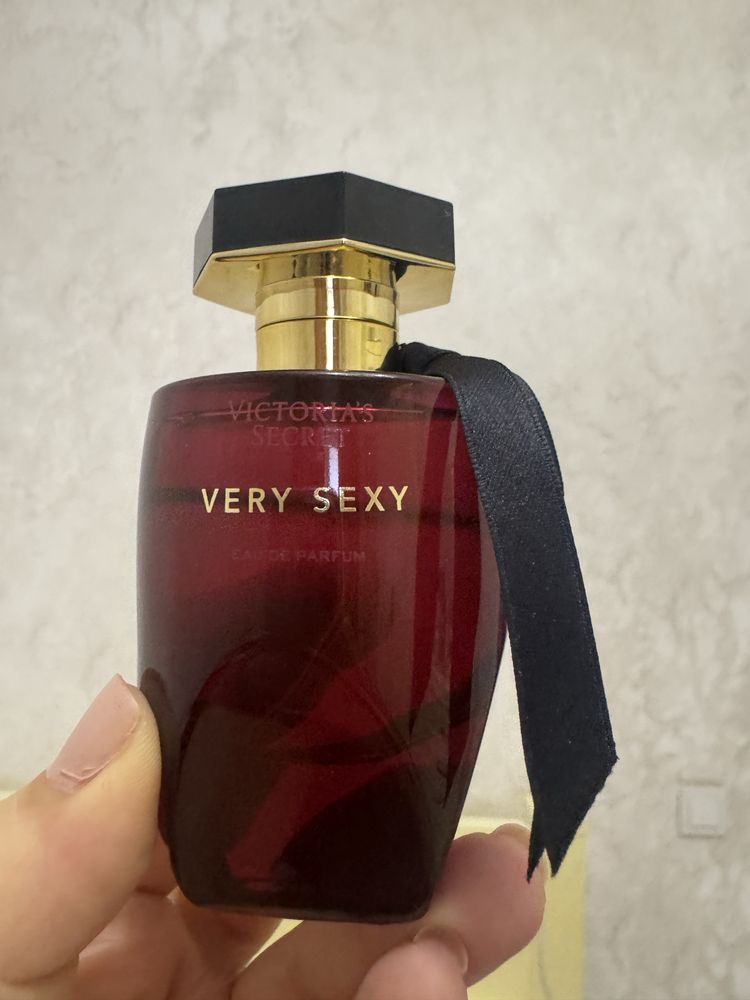 Духи  Victorias secret