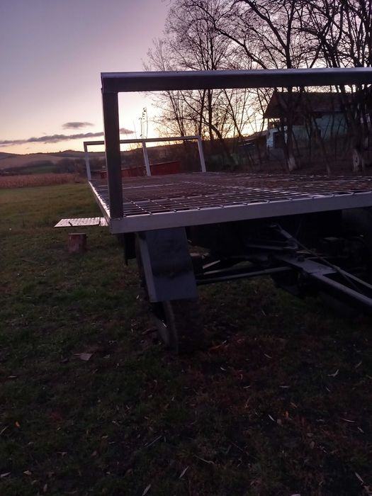 Vind trailer pentru baloți