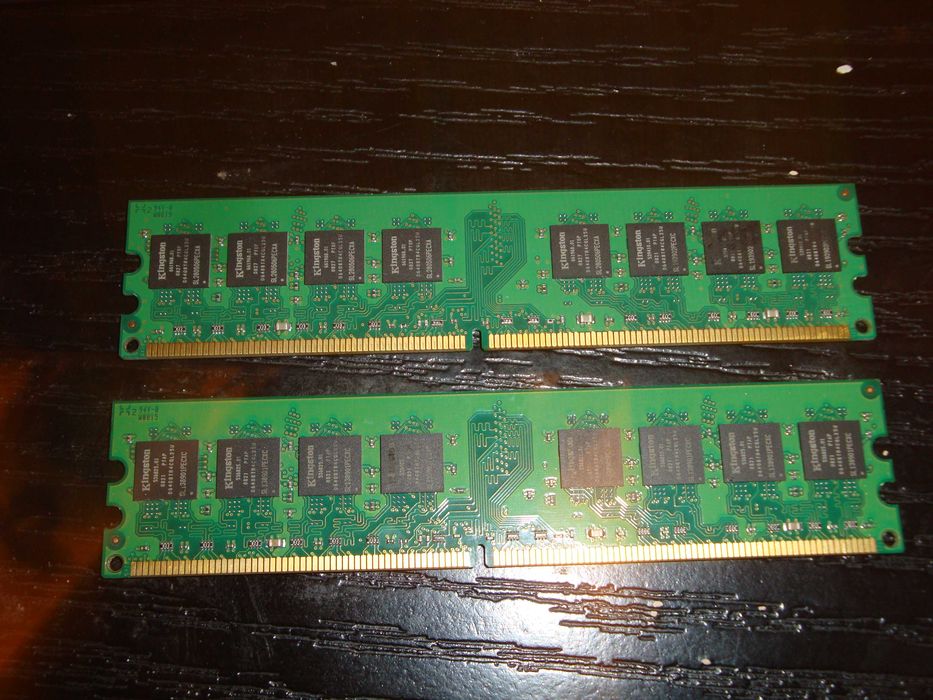 kit memorie ram dual channel DDR2 Kingston KVR 667 Mhz 2GB ( 2x 1GB )