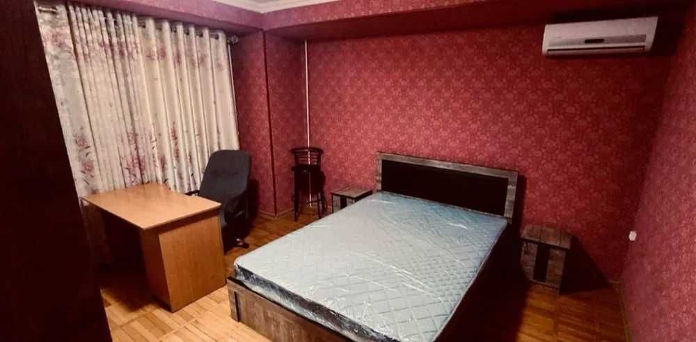 Сдается 3-комнатная квартира на Дархане, метро Хамида Алдимджана