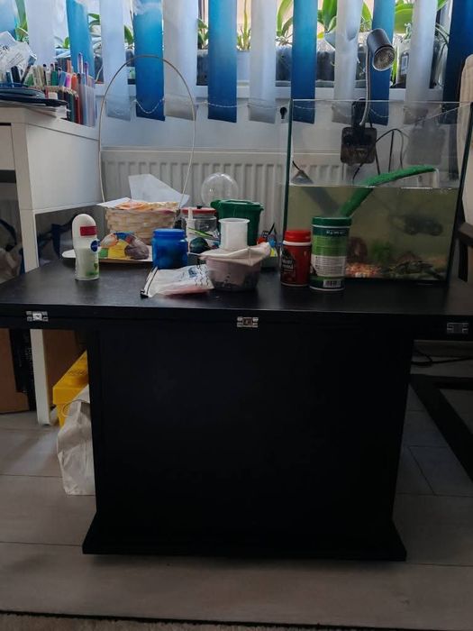 Vand masă sufragerie extensibila