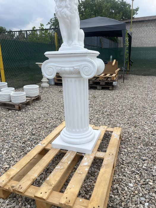 Градински Римски колони