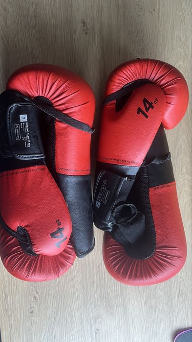 Боксови ръкавици. 20лв за един чифт