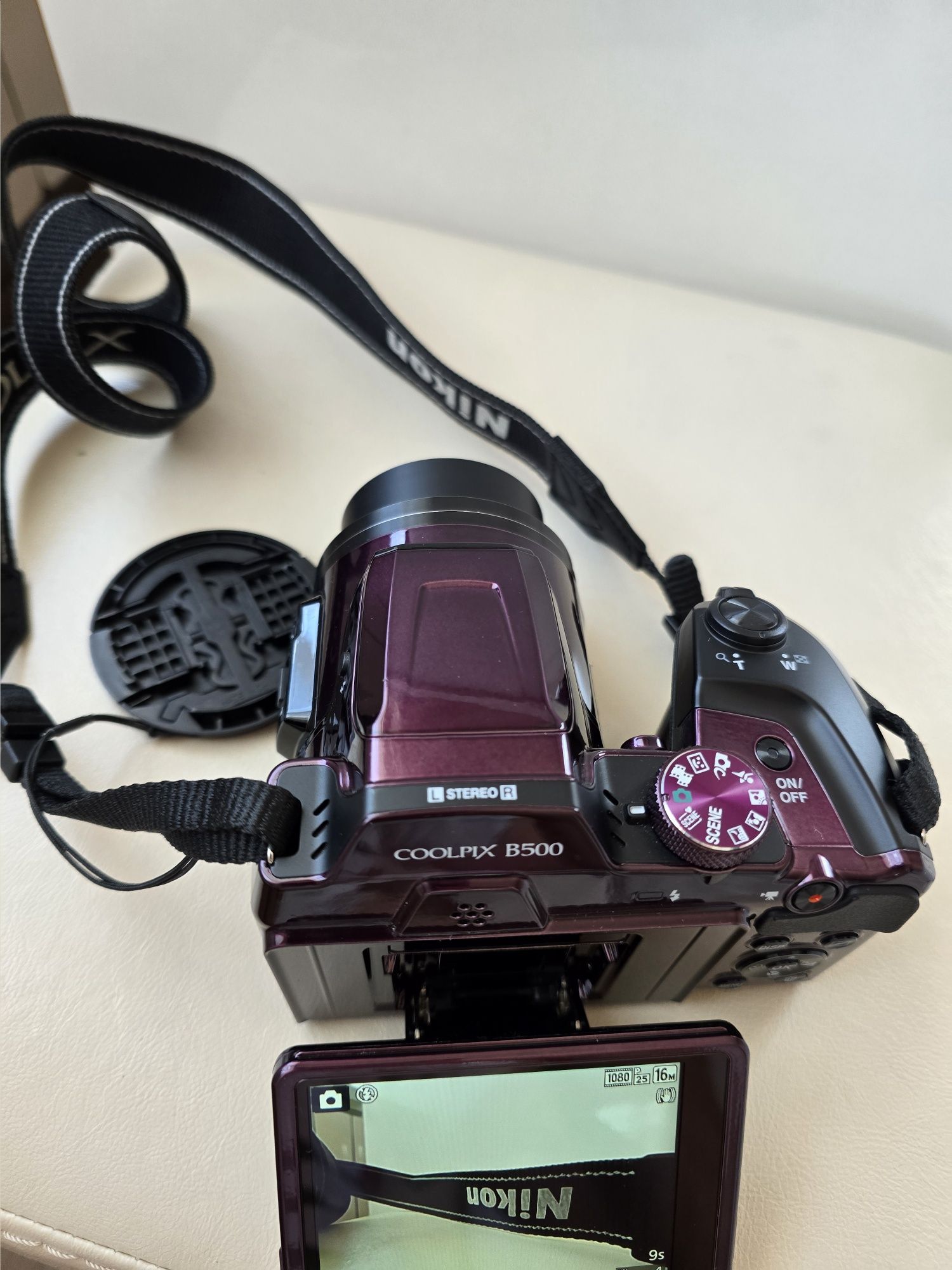 Фотоапарат Nikon coolpix B500