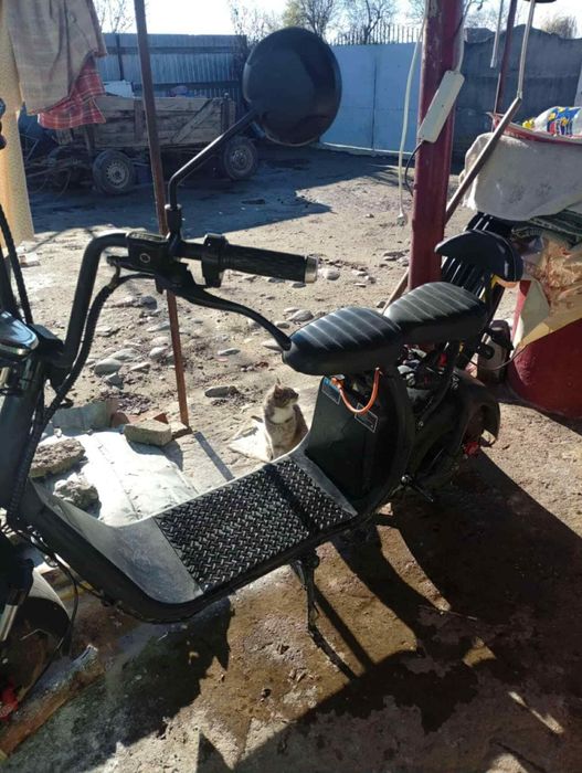 Scuter electric puțin folosit