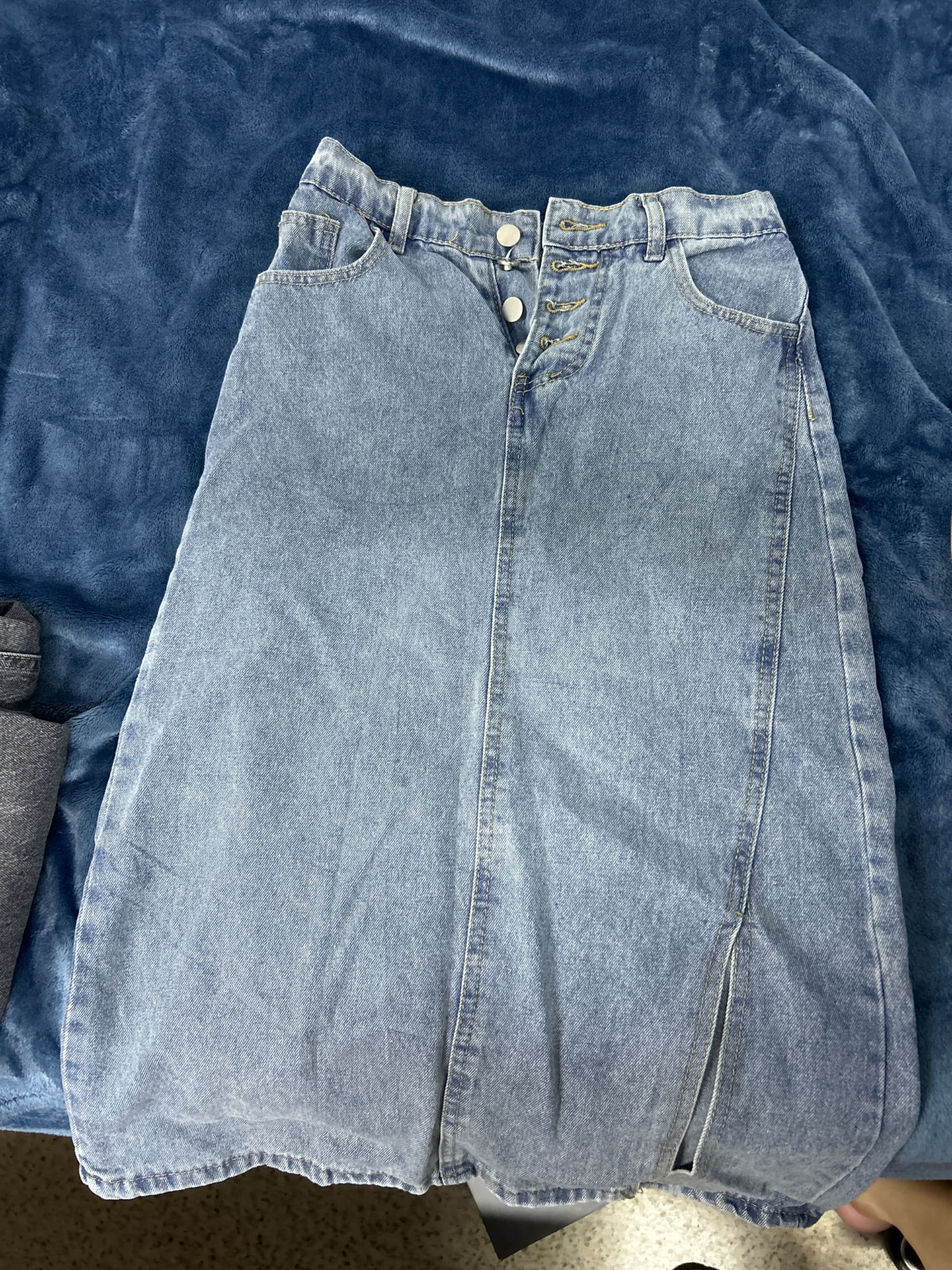 Продам джинсовую юбку размер S-M