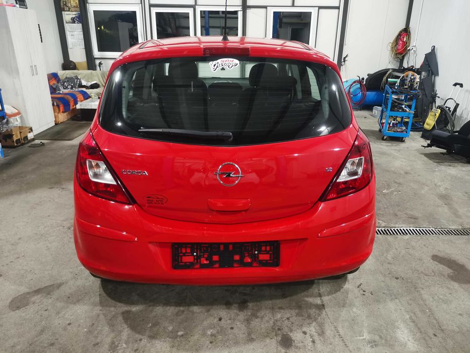 Opel Corsa D 1.2 бензин 2008г. 170100км.