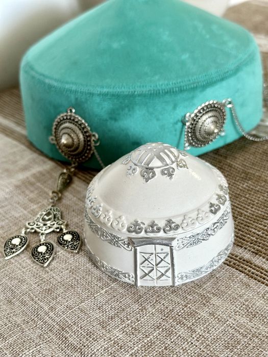 Шкатулка юрта Саукеле
