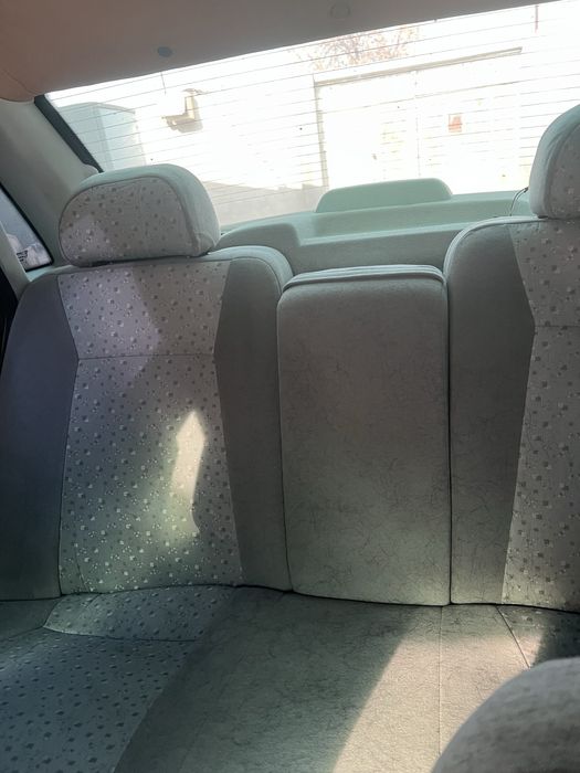 продам срочно приору