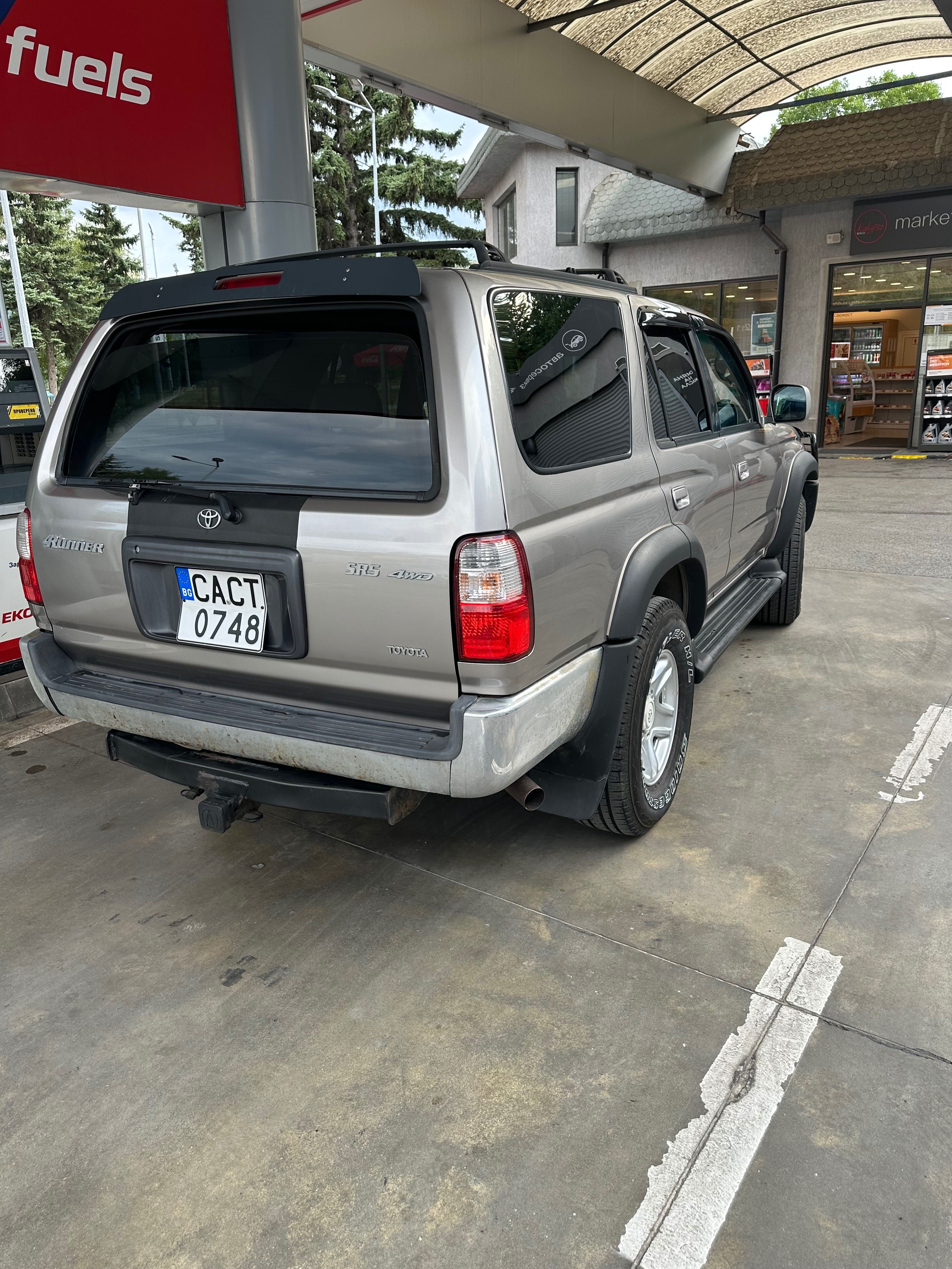 TOYOTA 4 runner, 2001