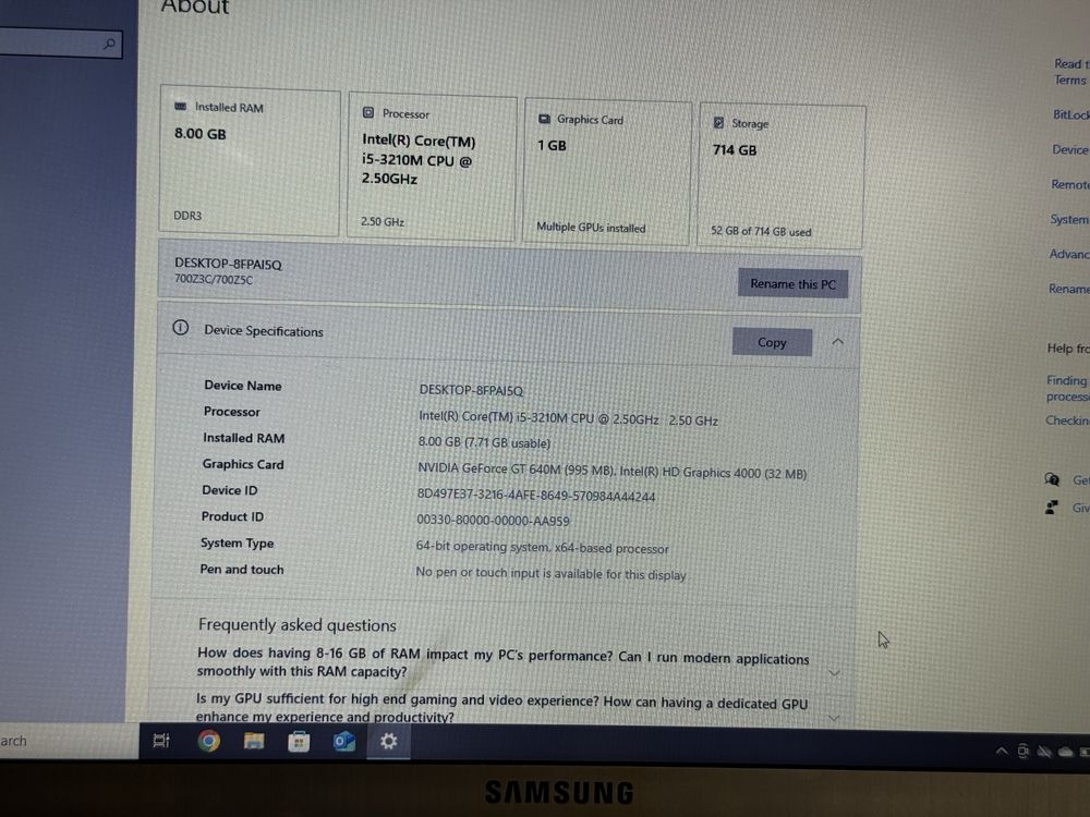 Лаптоп Samsung 700Z3C