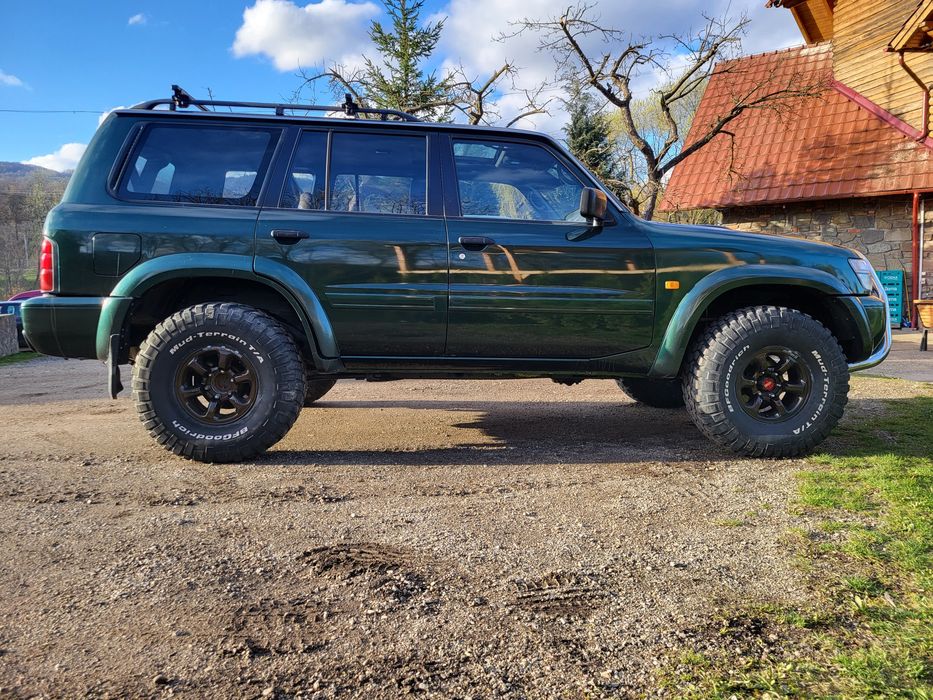 Vând nissan patrol y61 sau schimb