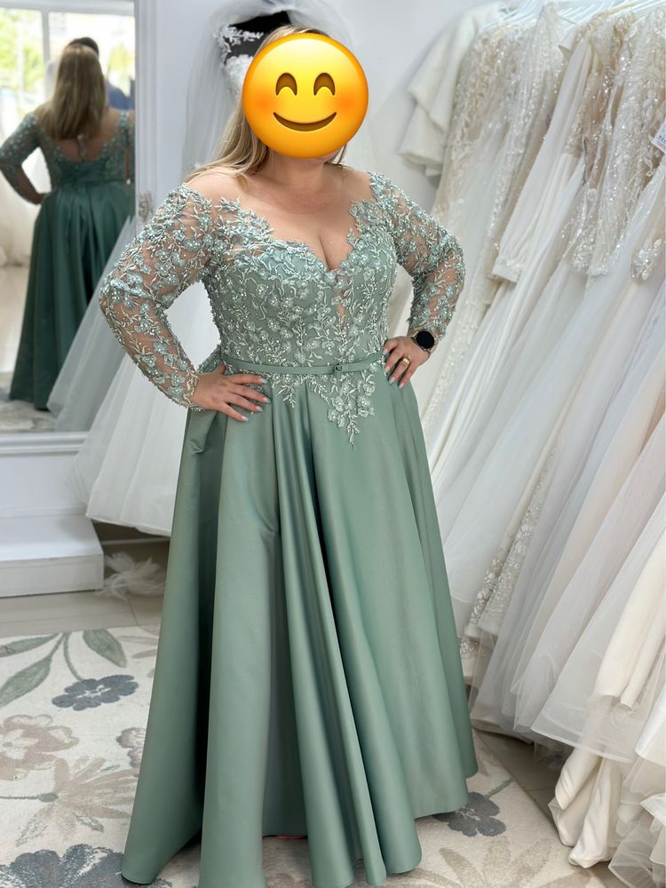 Rochie de seara pentru evenimente