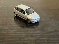 Macheta  auto Fiat Punto Cararama 1:72