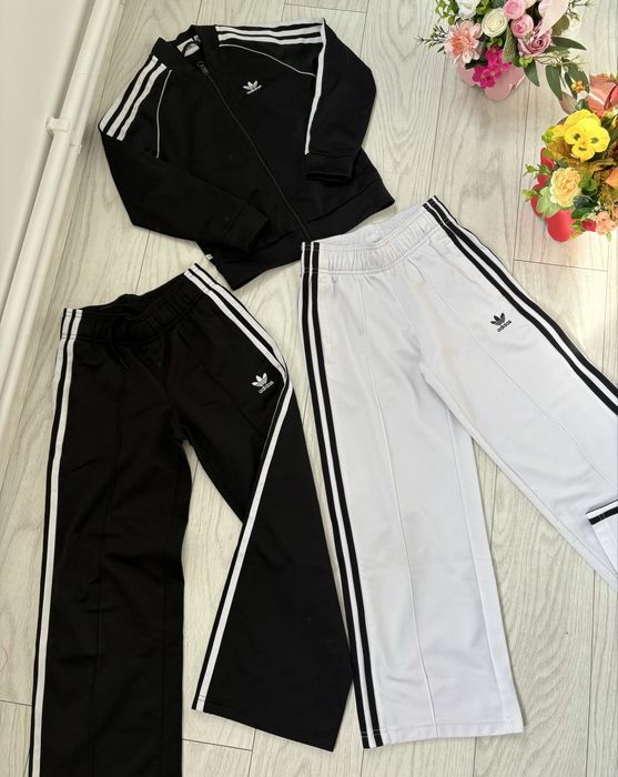 Lot Adidas Originals fete 8-9 ani