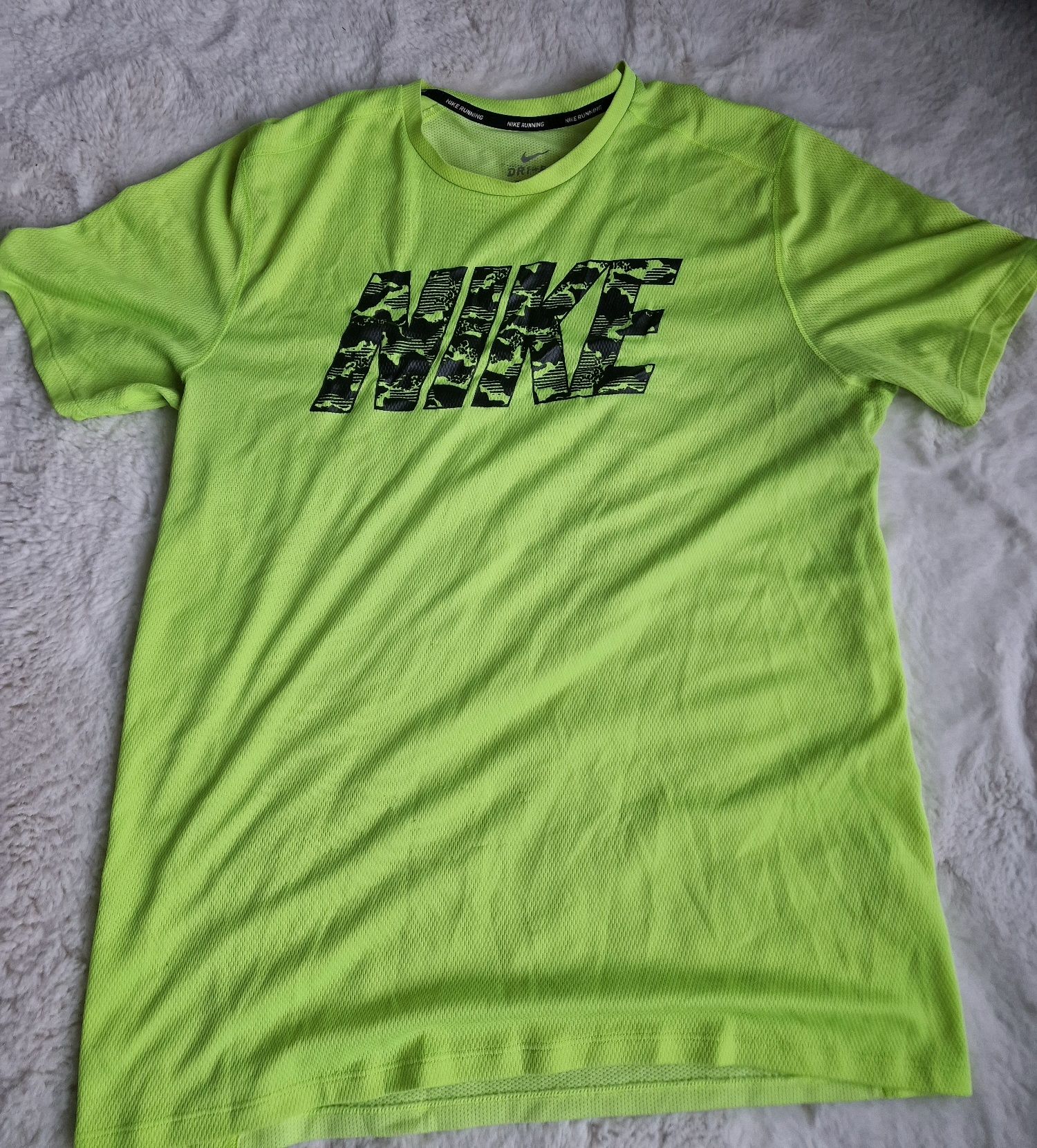 Спортни дрехи Nike Puma