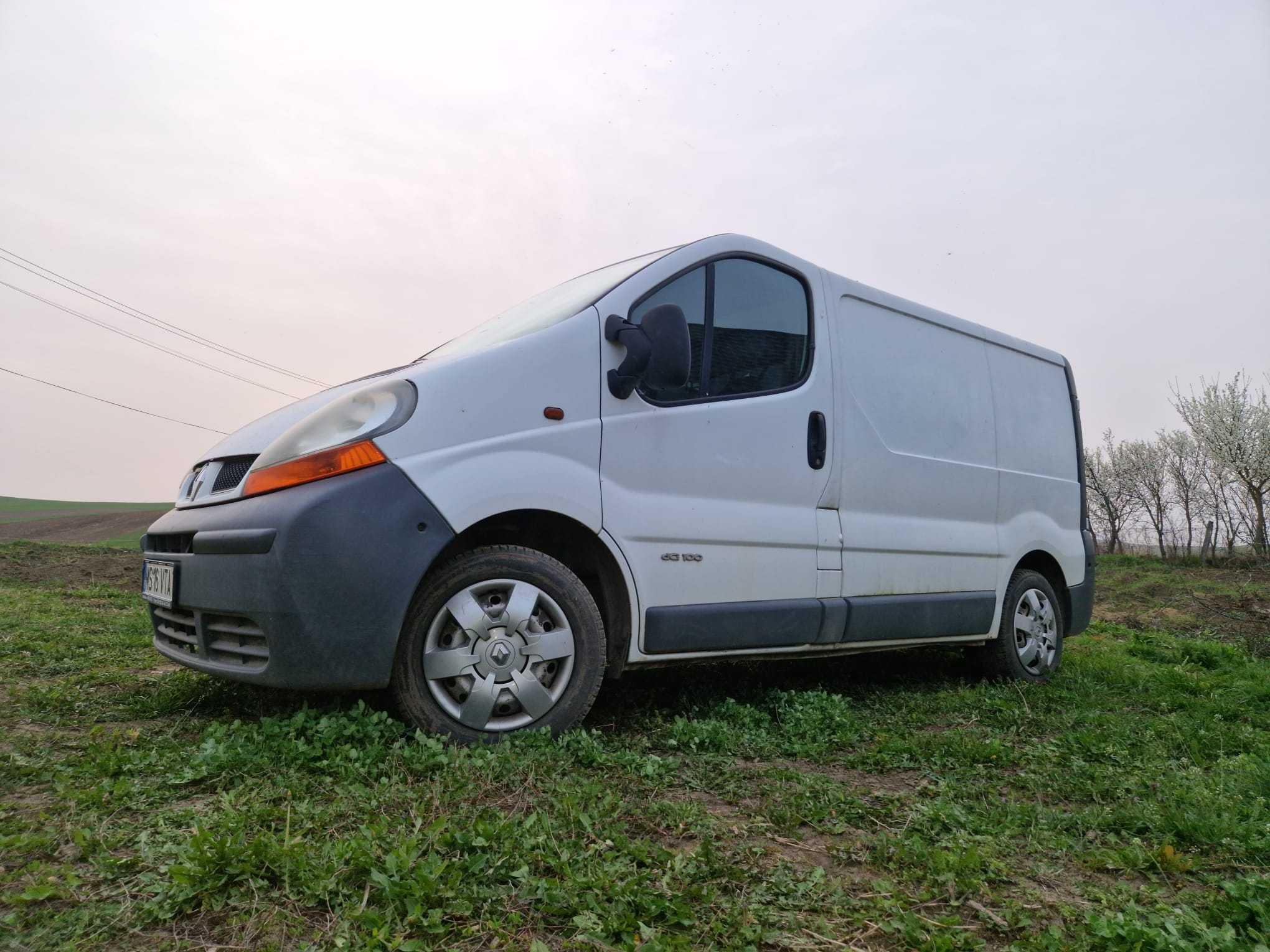 Vand Renault Trafic, 2004, 2.0 Diesel