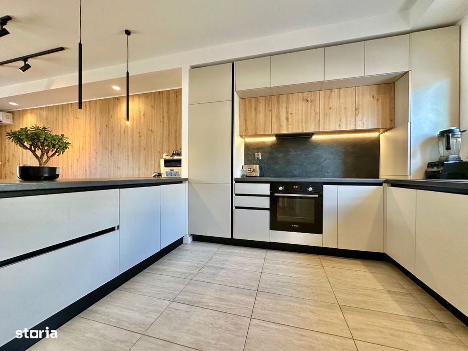 COSMOPOLIS Vila N partial mobilata