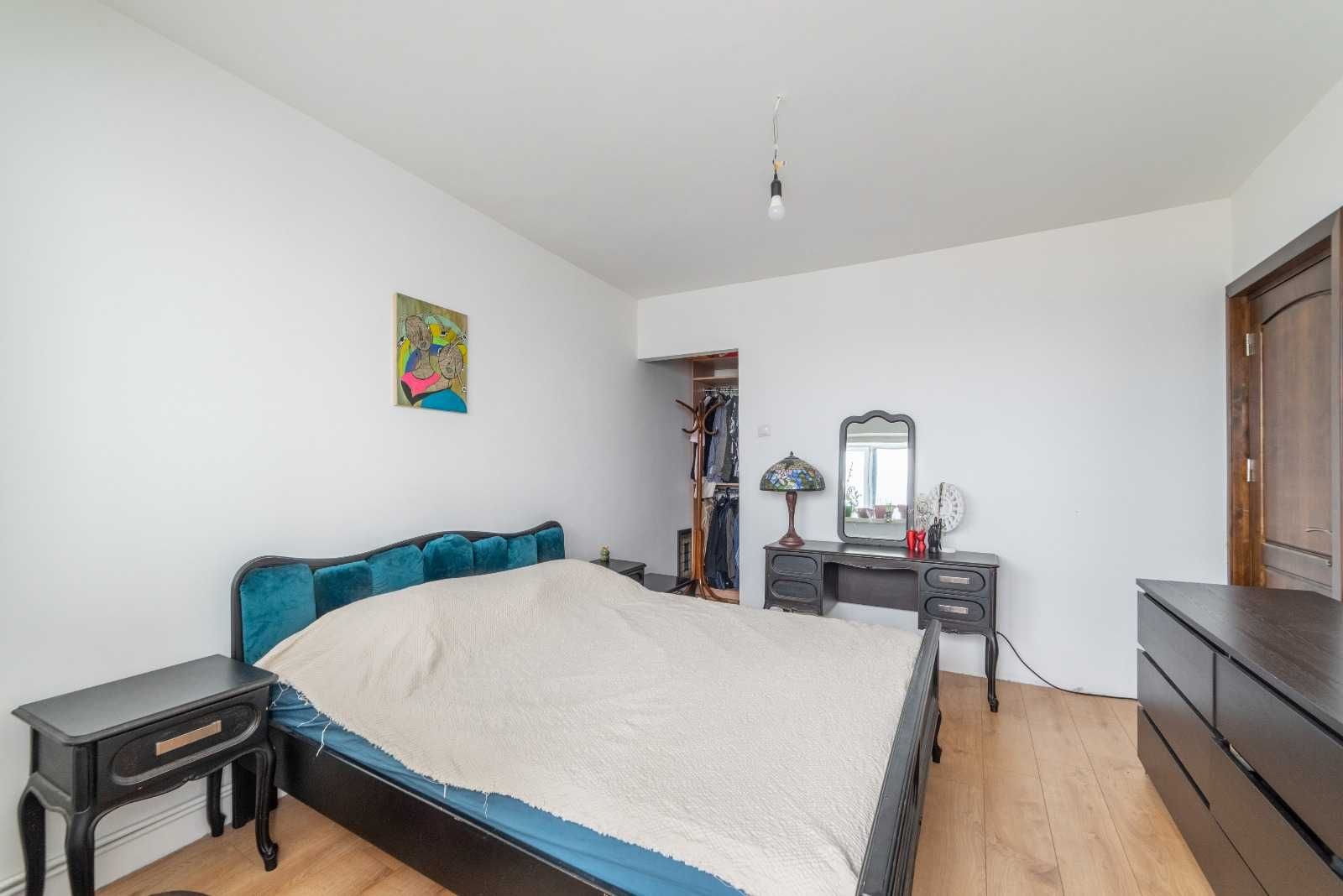 Apartament 4 camere in mijlocul orasului - Ultracentral Pitesti