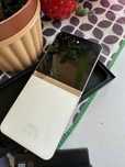 Продавам Samsung Galaxy Z Flip 5