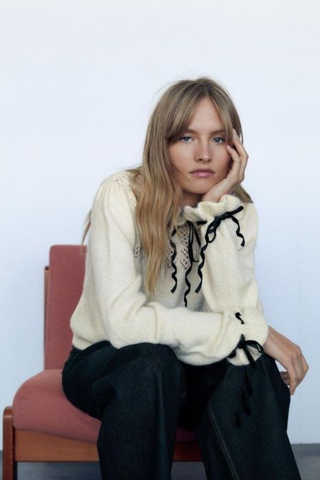 Pulover Zara cu detalii