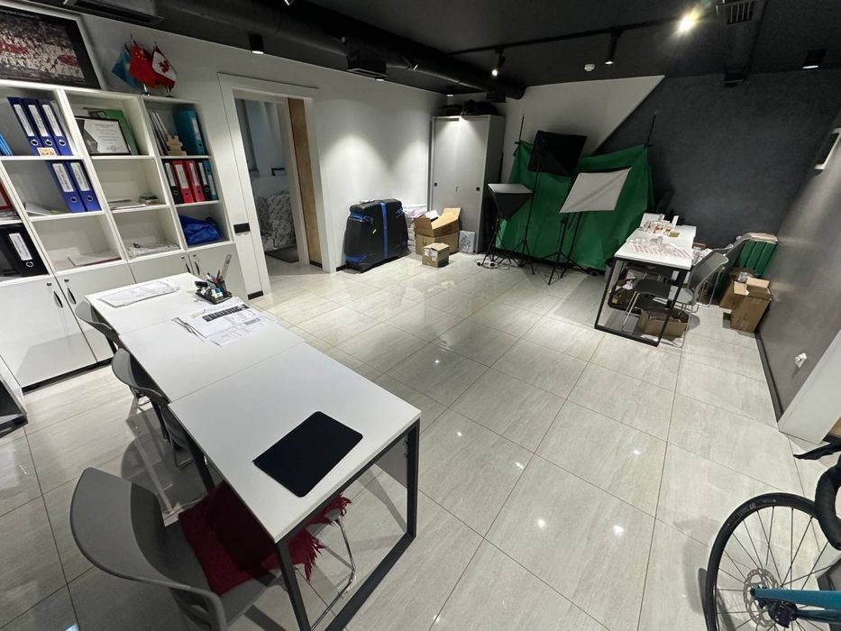 Цум / Кафе Бон 100м2 +64м2 Продаётся Нежилое