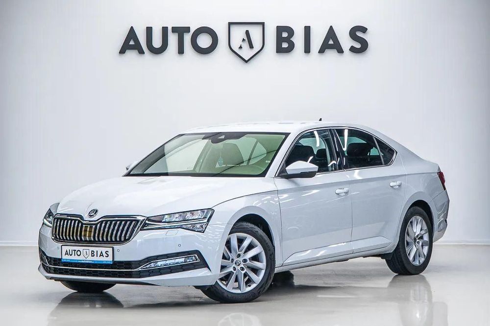 Skoda Superb Led/CarPlay/ACC/Memorii/Navi//TVA/Canton/Leasing-Rate FARA AVANS