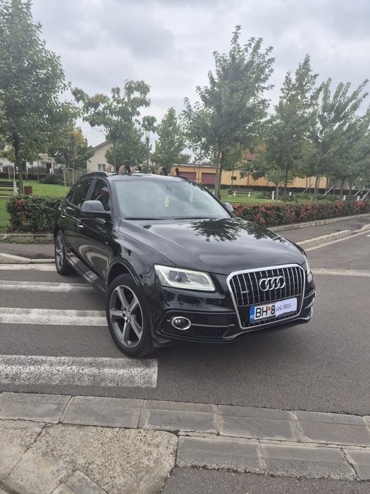 Vând Audi Q5 S Line