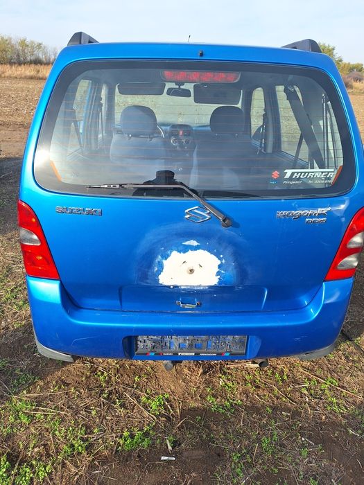 Dezmembrez suzuki wagon r