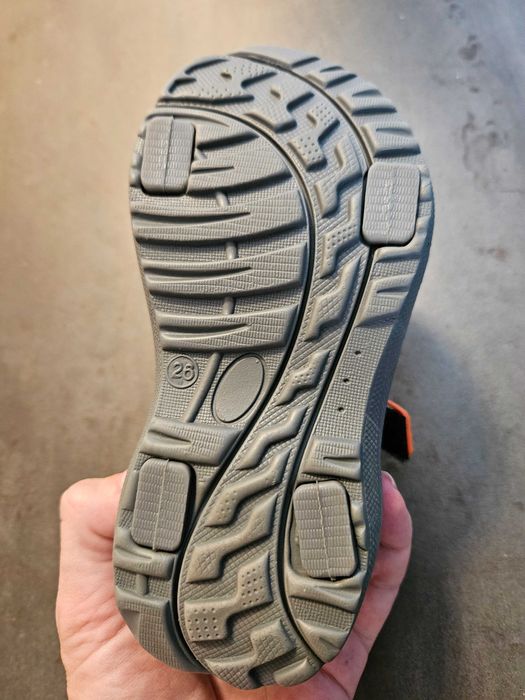 Сандали за момче, номер 26