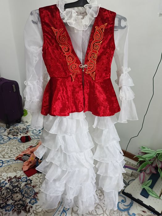 Қазақ көйлек, сәукеле