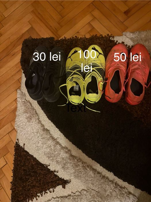 Ghete  de fotbal si adidasi