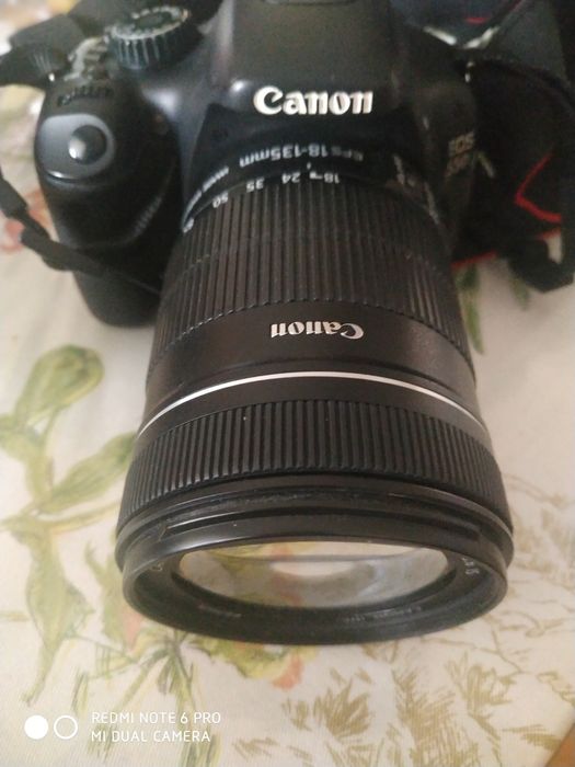 Профессиональный фотоаппарат Canon 550 D