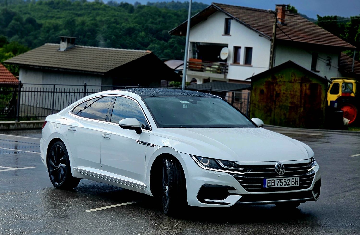 VW Arteon R-Line - Под наем за вашият повод