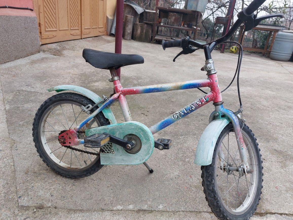 Bicicleta pentru copii second-hand