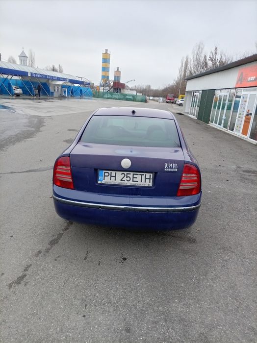 Vind Skoda. Superb an 2004 preț 1100 euro neg