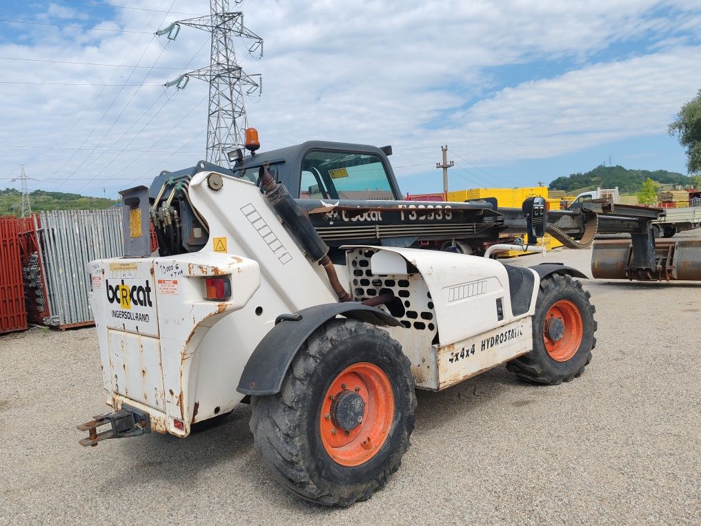 Manitou Marca Sambron import Italia an 2001 furci și cupa