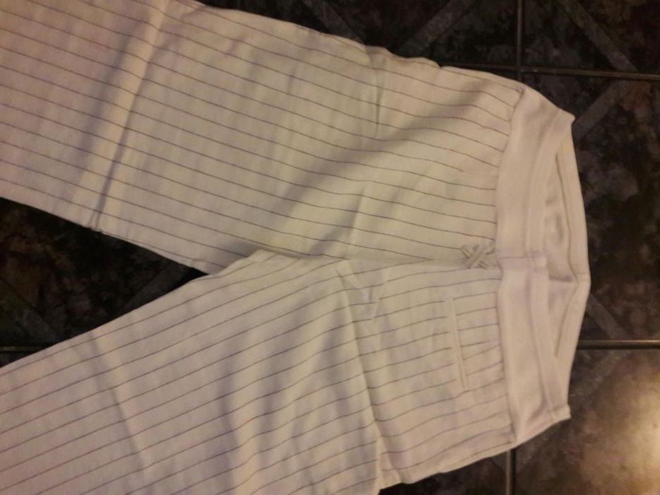 Pantaloni de gravidute pentru vara