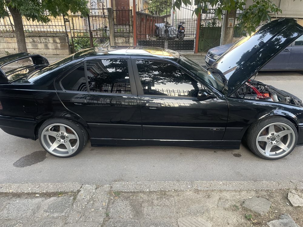 Bmw e36 320i m62b44 v8 drift