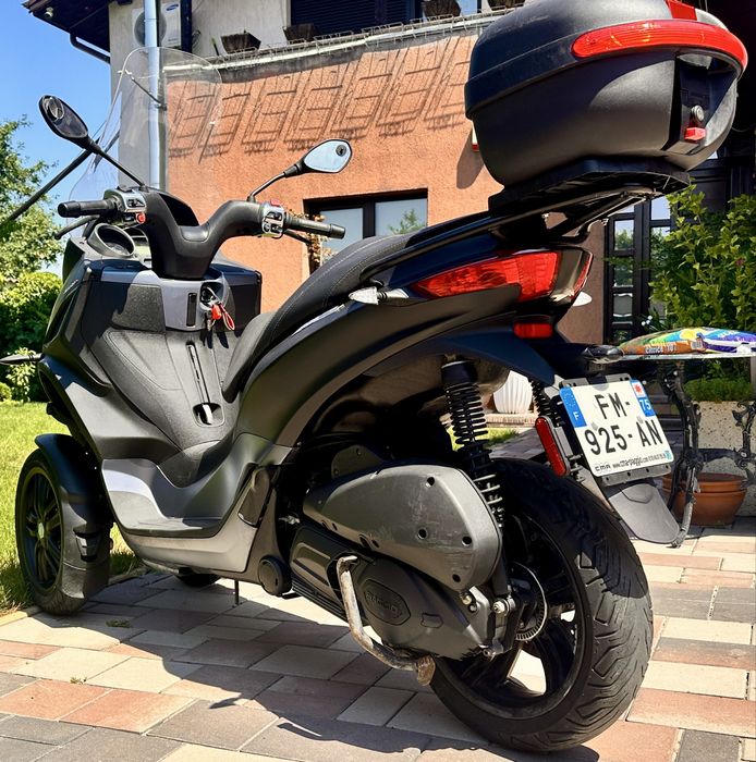 Piaggio mp3, piaggio 3 roti, scuter 3 roti, ABS/ASR, scuter in rate
