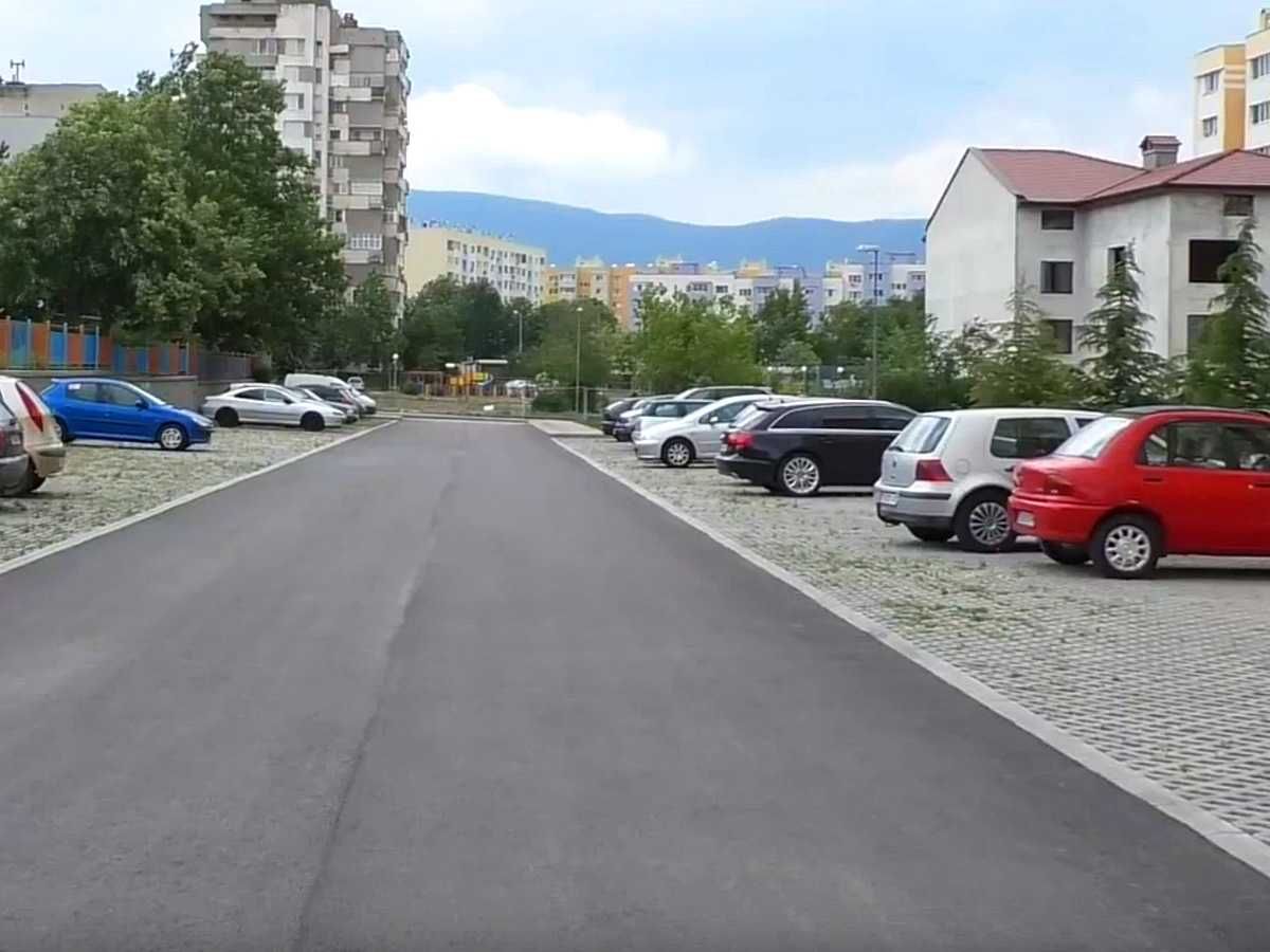 Продава се Парцел в Сливен, Българка - 500 кв.м за 370 €/кв.м - Снимка #6
