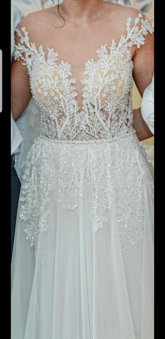 Vand rochie de mireasa ALVERY mărimea 36-38