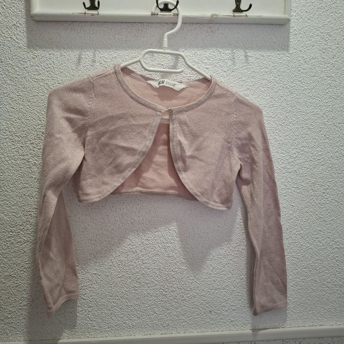 Продавам жилетки и блузи на Zara,H&M, Lindex